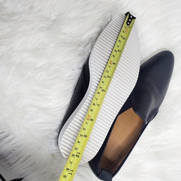 Everlane | Black Leather Street Slip-on Loafers - Picture 10 of 13
